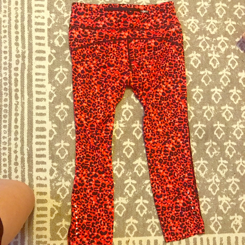 Orange Nike Leopard Dry Fit Crop Yoga Pants S